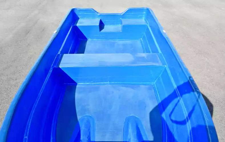 Стеклопластиковая лодка Neman-340 (тримаран) в Сургуте