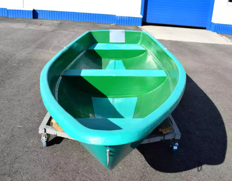 Стеклопластиковая Лодка Голавль в Сургуте