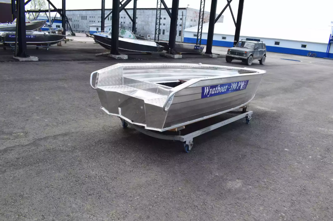 Алюминиевая лодка Wyatboat-390Р Увеличенный борт в Сургуте