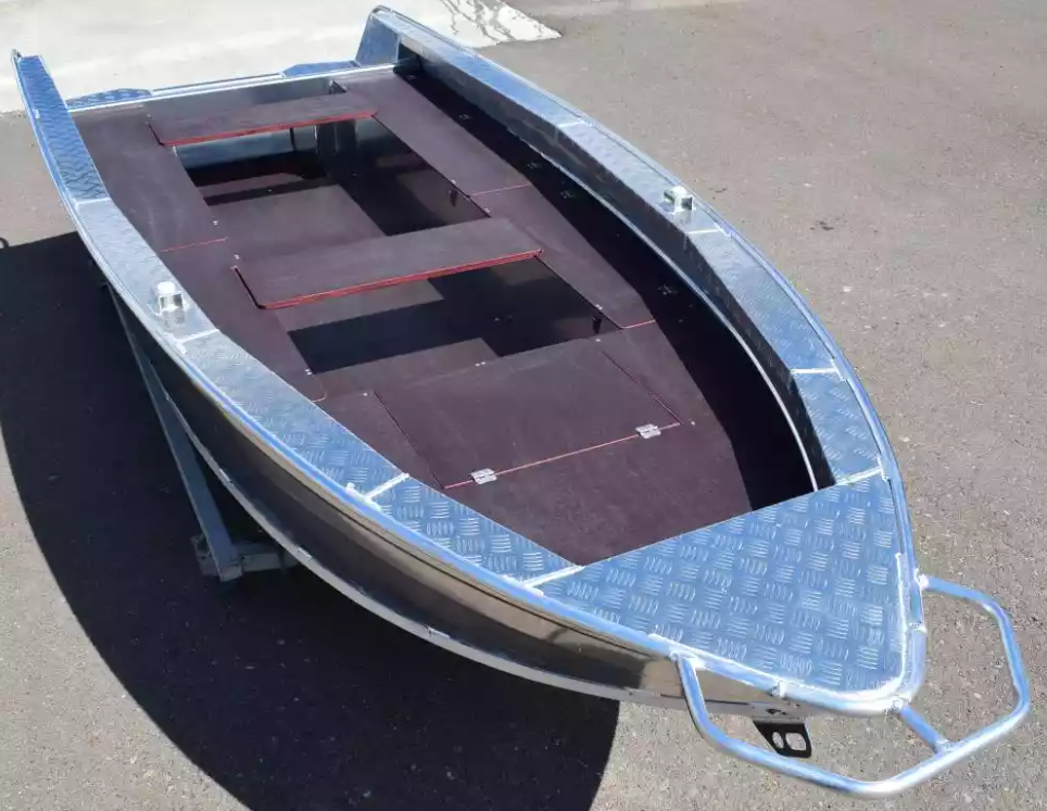 Алюминиевая лодка Wyatboat-390РМ в Сургуте