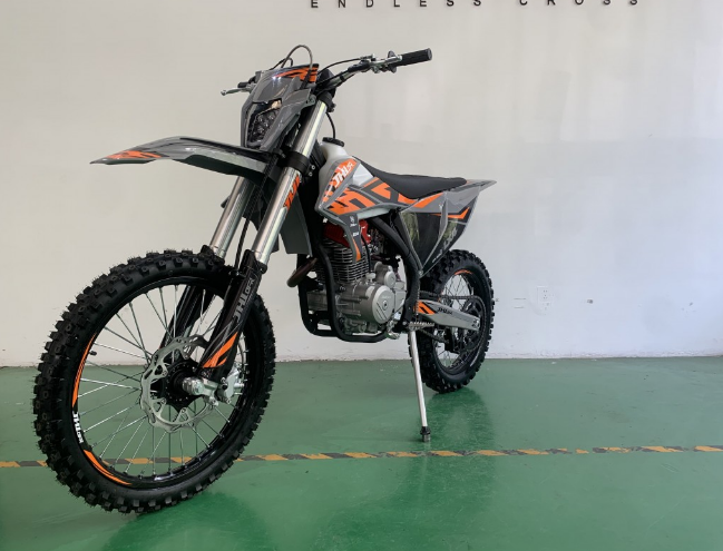 Мотоцикл JHLMOTO JHL LX4 CB300RL (175FMN) в Сургуте