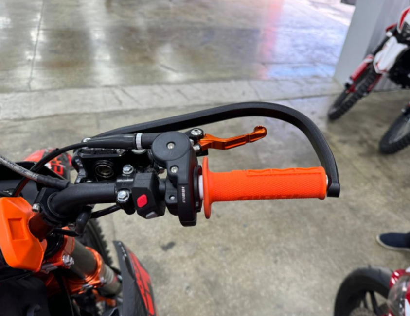 Кроссовый мотоцикл FAIDET PR300 MAX WP в Сургуте