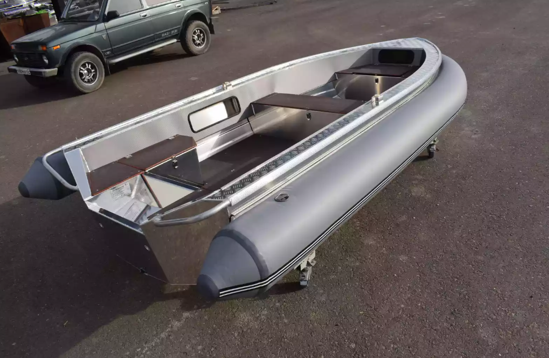 Алюминиевая лодка Wyatboat-370 в Сургуте