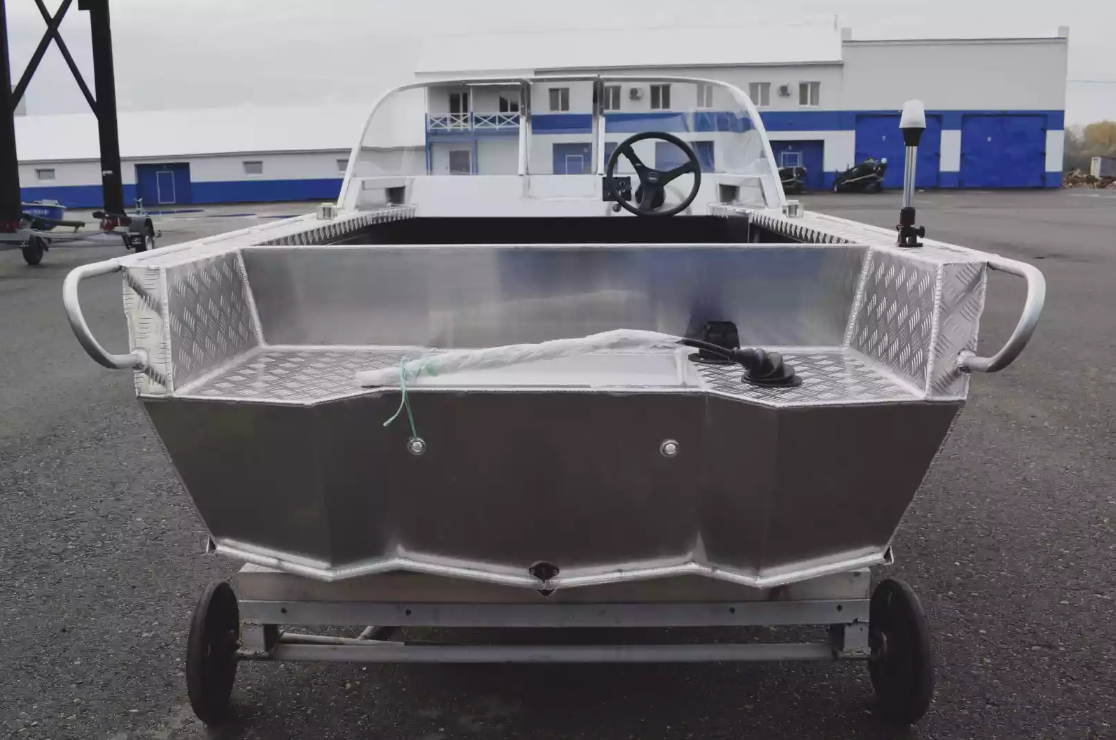 Алюминиевая лодка Wyatboat-390 Pro в Сургуте