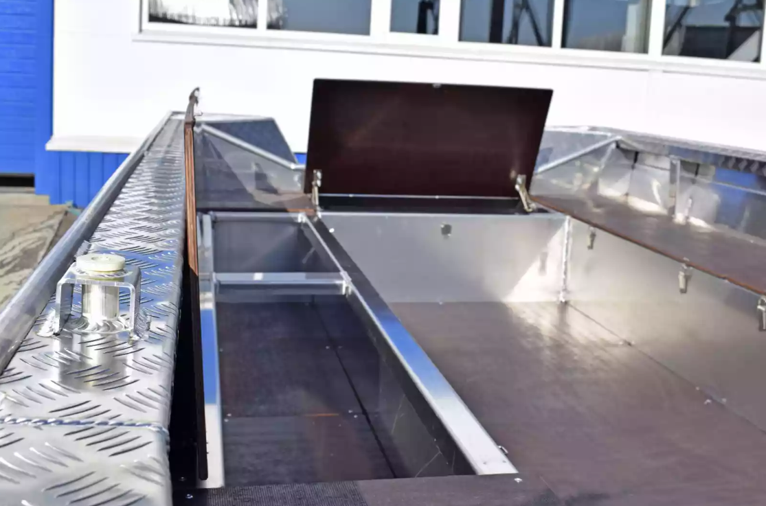 Алюминиевая лодка Wyatboat-490 Jonboat в Сургуте