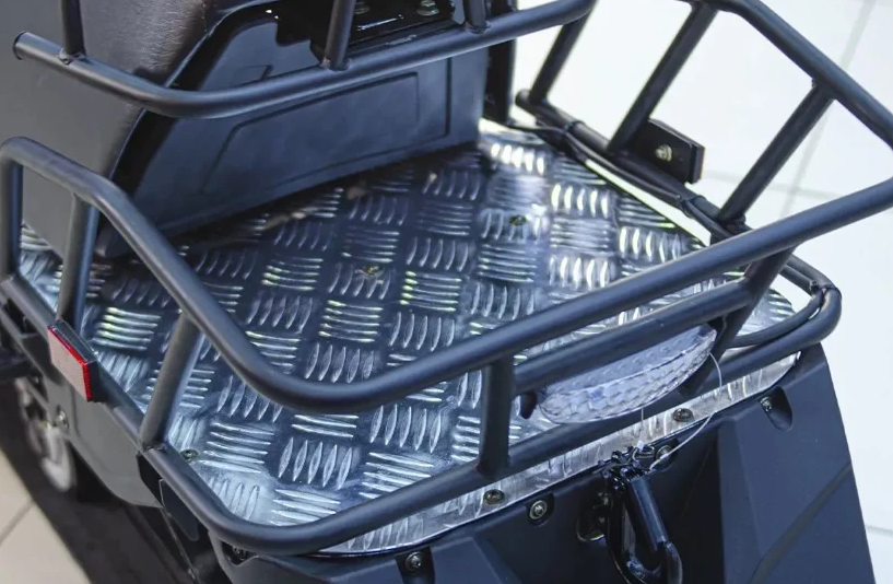 Снегоход Ataki WD 250 в Сургуте