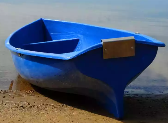 Стеклопластиковая лодка Омуль в Сургуте