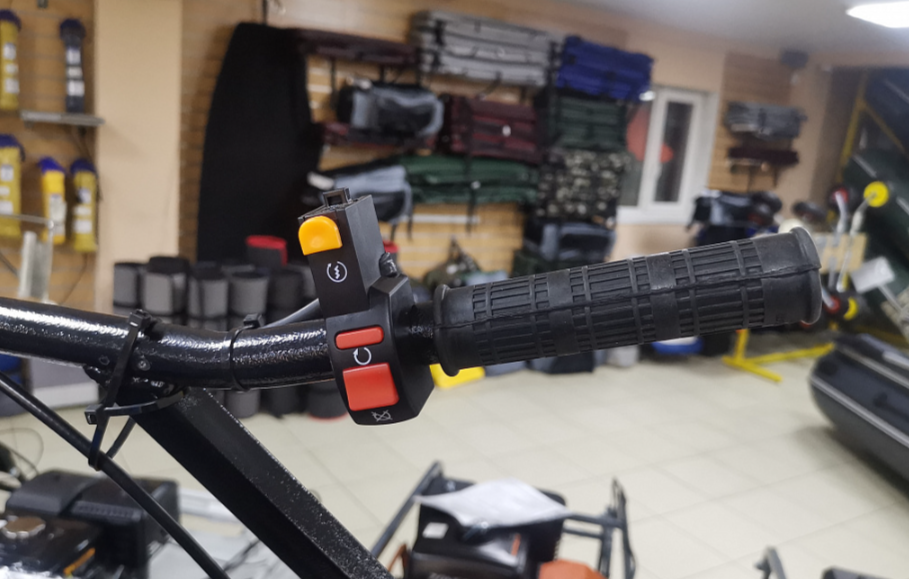 Мотобуксировщик SNOWBEAR 600 15 в Сургуте