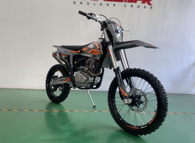 Мотоцикл JHLMOTO JHL LX4 CB300RL (175FMN) в Сургуте