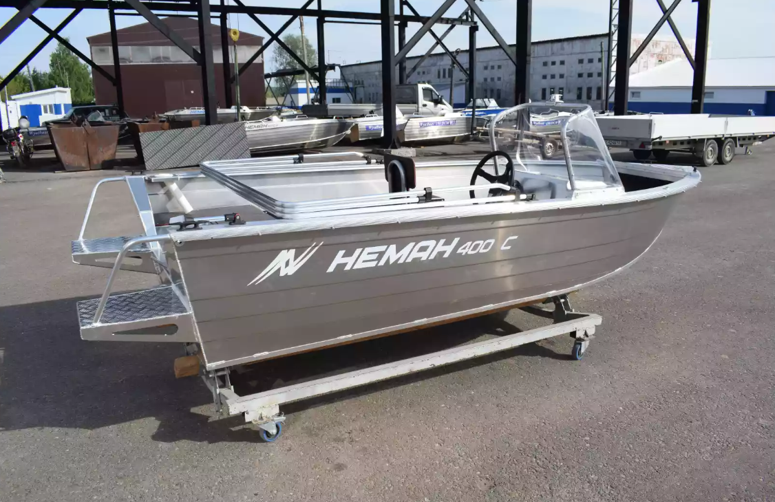Алюминиевая лодка Неман-400 С в Сургуте