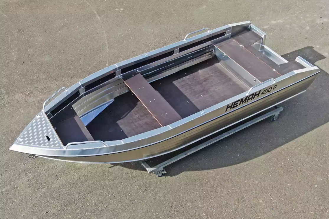 Алюминиевая лодка  Неман-480 Р в Сургуте