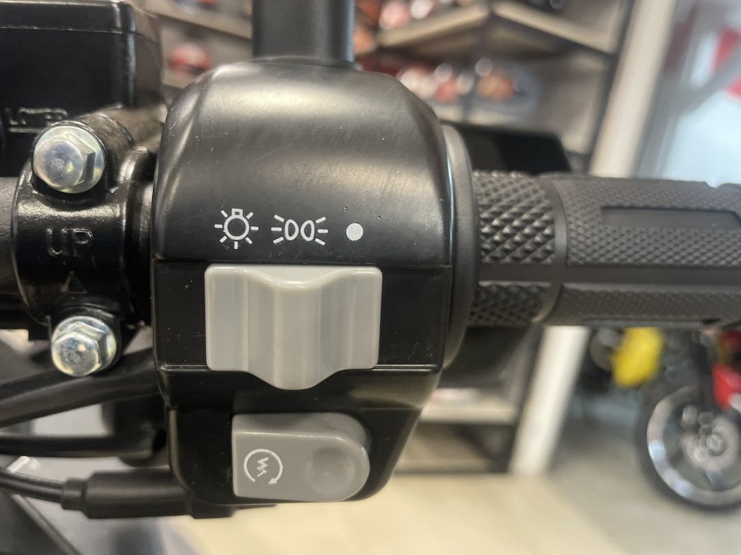 Скутер PROMAX STALKER ARMY 240(49) в Сургуте