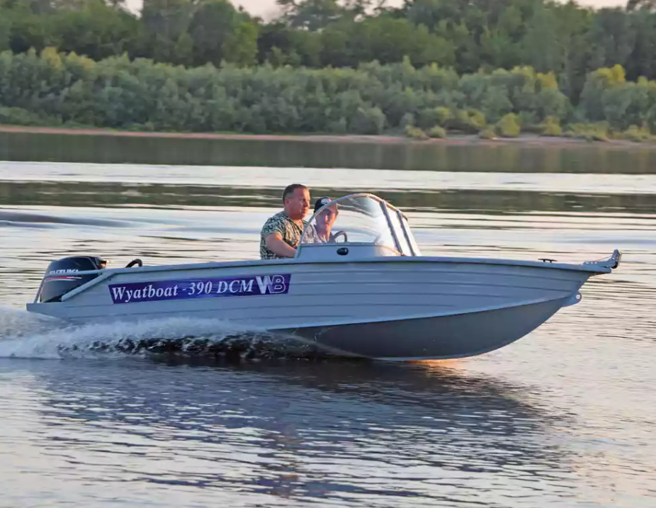 Алюминиевая лодка Wyatboat-390 DCM в Сургуте