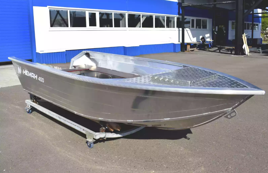 Алюминиевая лодка Неман-400 Р PRO в Сургуте