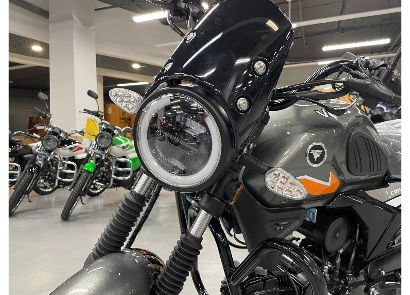 Мопед VMC NOVA 49сс (125сс) Led Full, дисковый тормоз, RKB RATO с баланс. валом, сигнализация в Сургуте