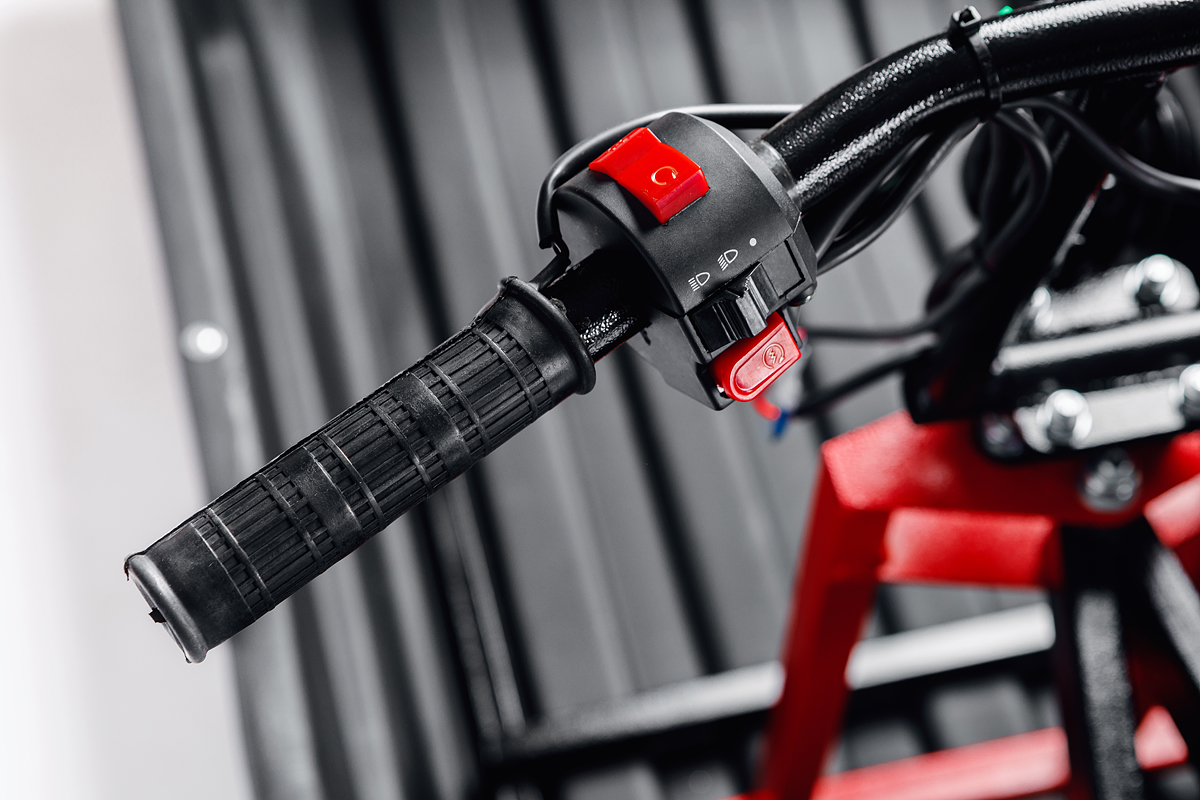 Модуль толкач IKUDZO TERRAIN с подогревом ручек в Сургуте