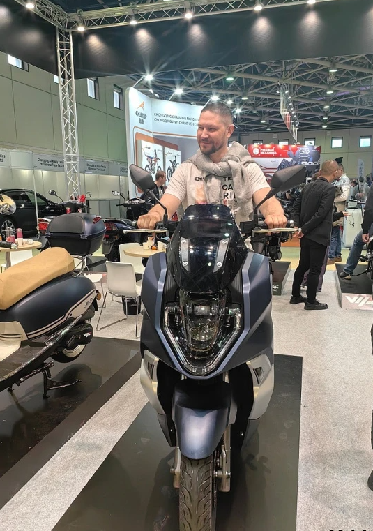 Скутер FAIDET BATUR 250(49) в Сургуте