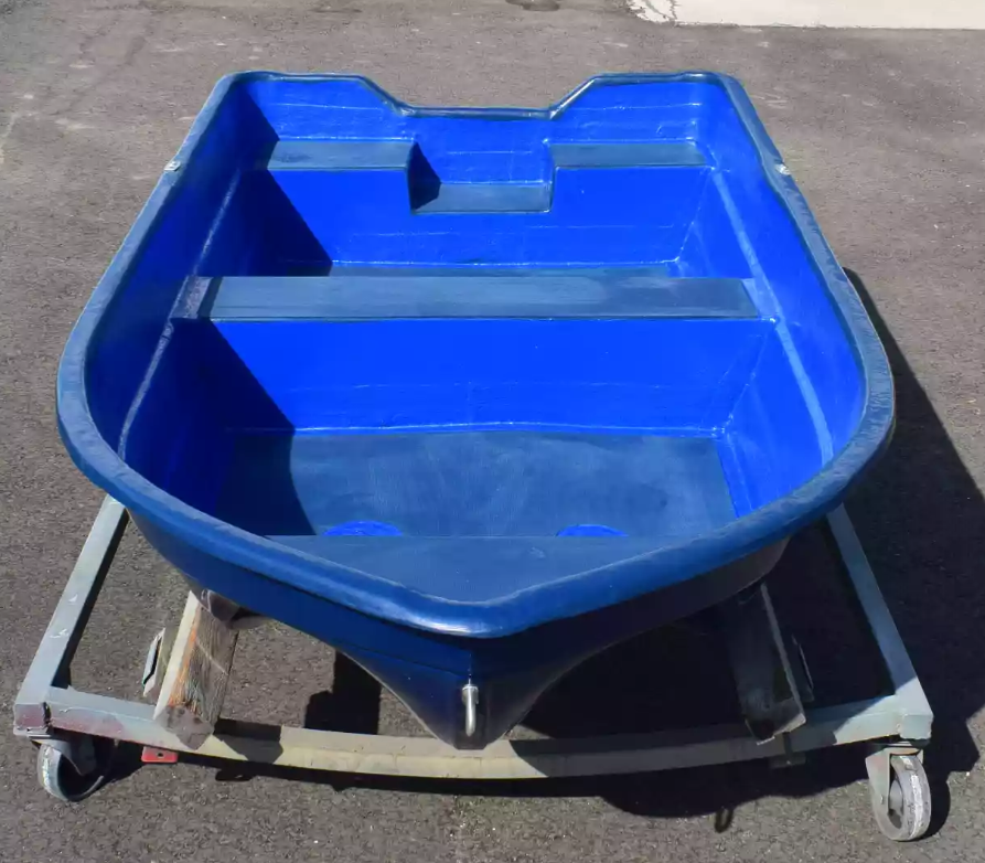 Стеклопластиковая лодка Neman-340 (тримаран) в Сургуте