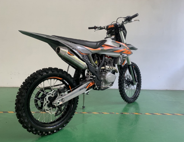 Мотоцикл JHLMOTO JHL LX4 CB300RL (175FMN) в Сургуте