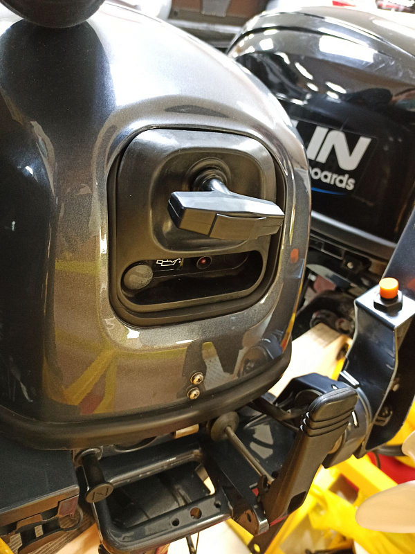 Лодочный мотор BREEZE F9,9S (4х тактный) в Сургуте