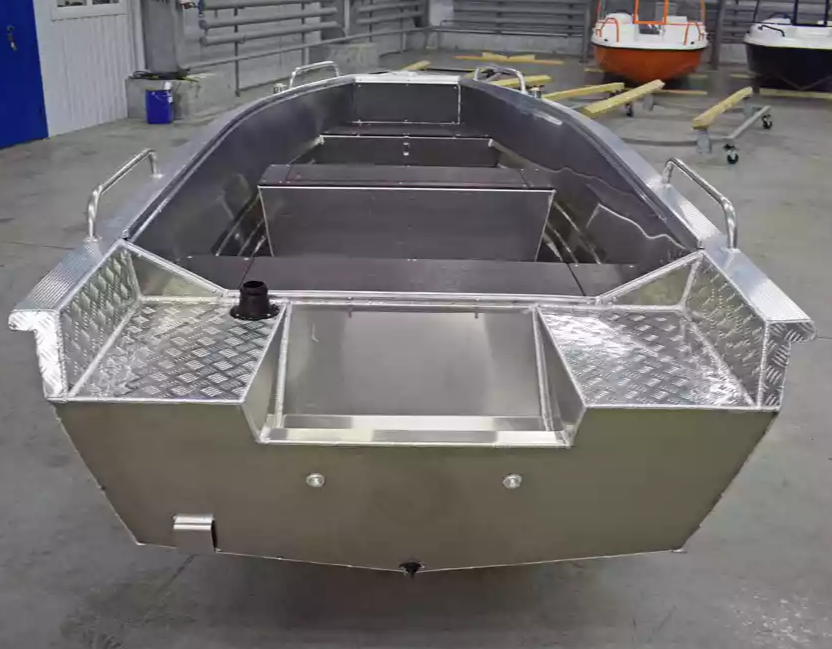 Алюминиевая лодка  Wyatboat-430 Р в Сургуте