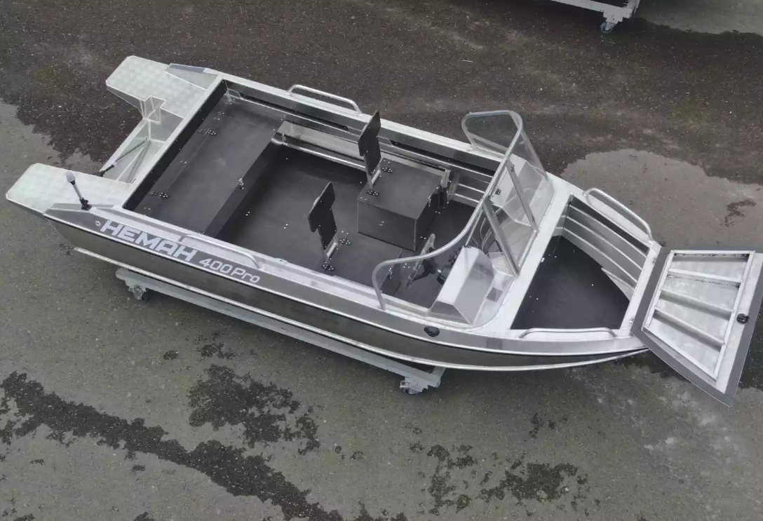 Алюминиевая лодка  Neman-400 PRO в Сургуте