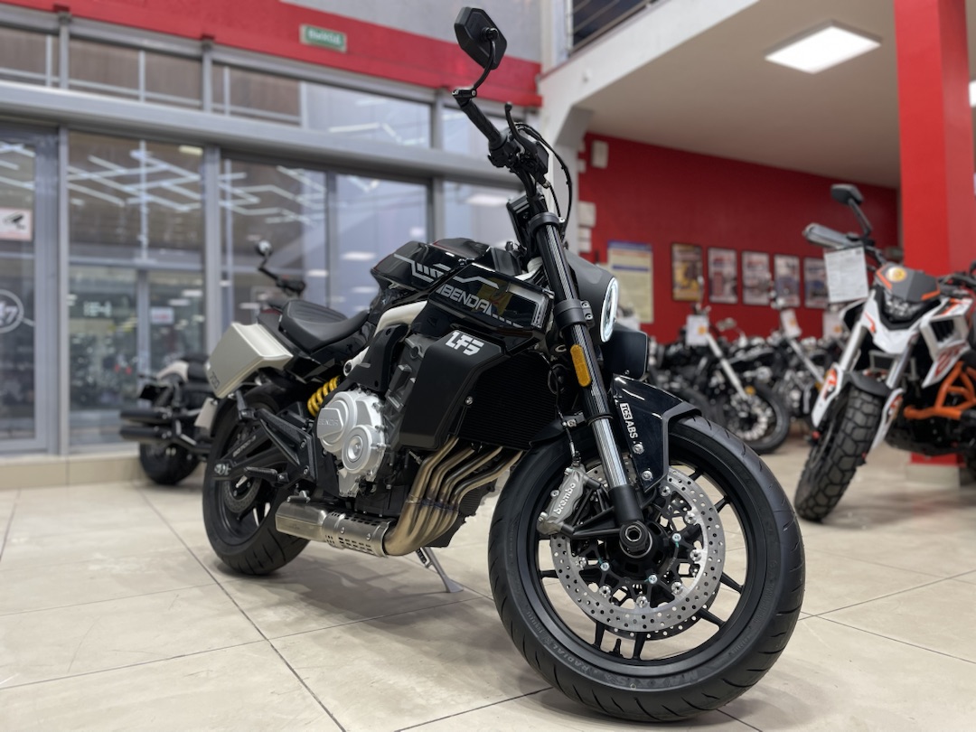 Мотоцикл Benda LFS 700 в Сургуте