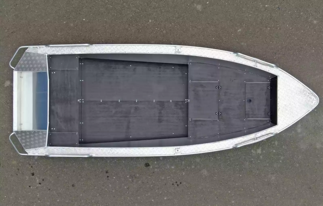 Алюминиевая лодка  Wyatboat-430М FISH в Сургуте
