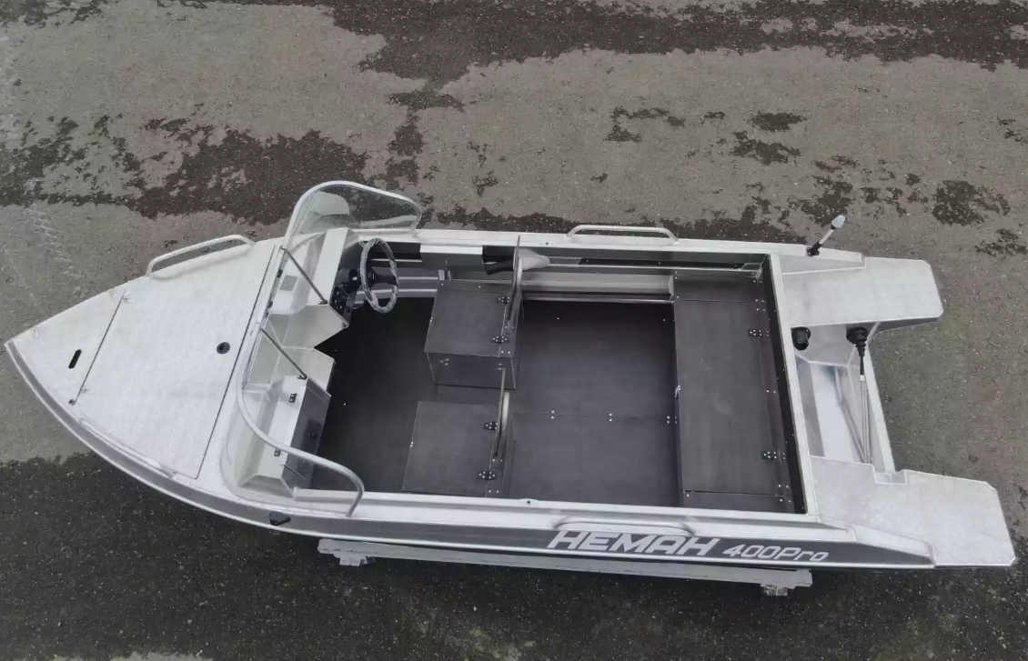 Алюминиевая лодка  Neman-400 PRO в Сургуте