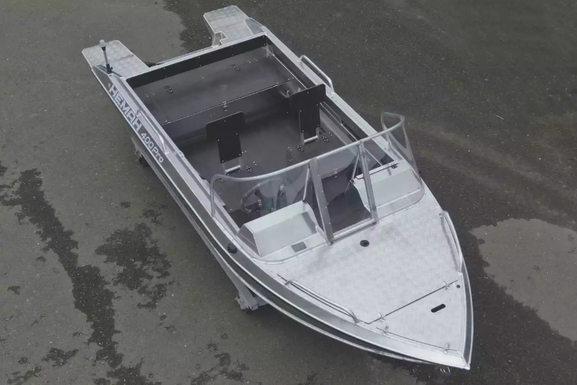 Алюминиевая лодка  Neman-400 PRO в Сургуте