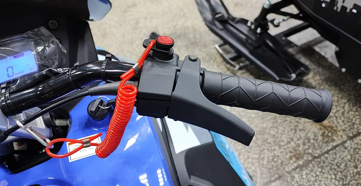 Снегоход Ataki WD150 Б/У в Сургуте