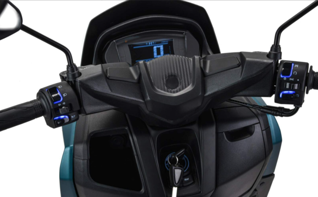 Скутер MOTOLAND (МОТОЛЕНД) VULKAN 150 в Сургуте