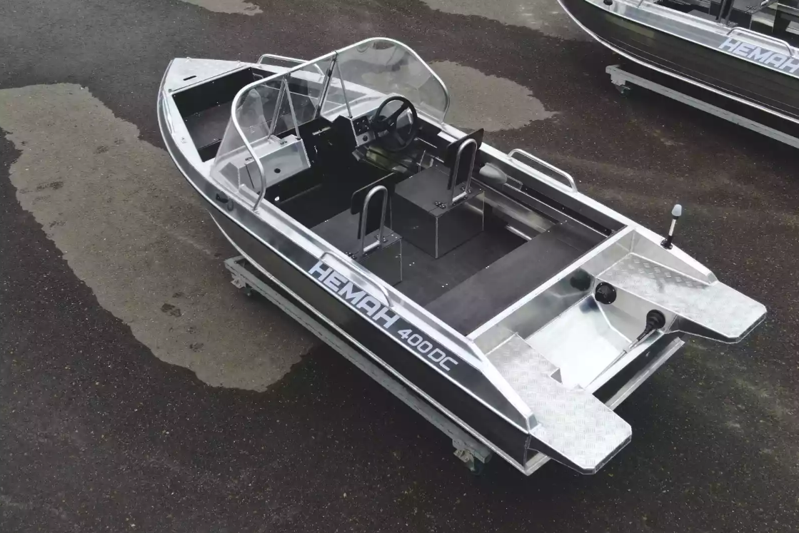 Алюминиевая лодка  Neman-400 DC в Сургуте