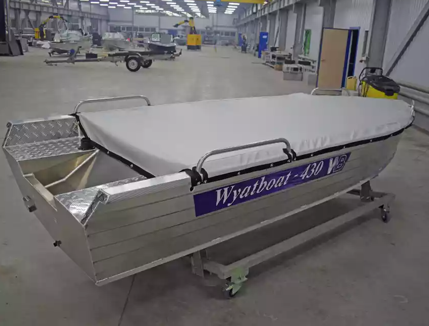 Алюминиевая лодка  Wyatboat-430 Р в Сургуте