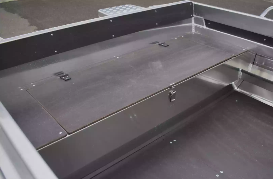 Алюминиевая лодка  Neman-400 PRO в Сургуте