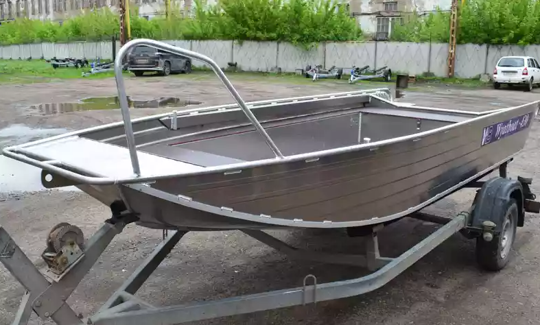 Алюминиевая лодка  Wyatboat-430 Master в Сургуте