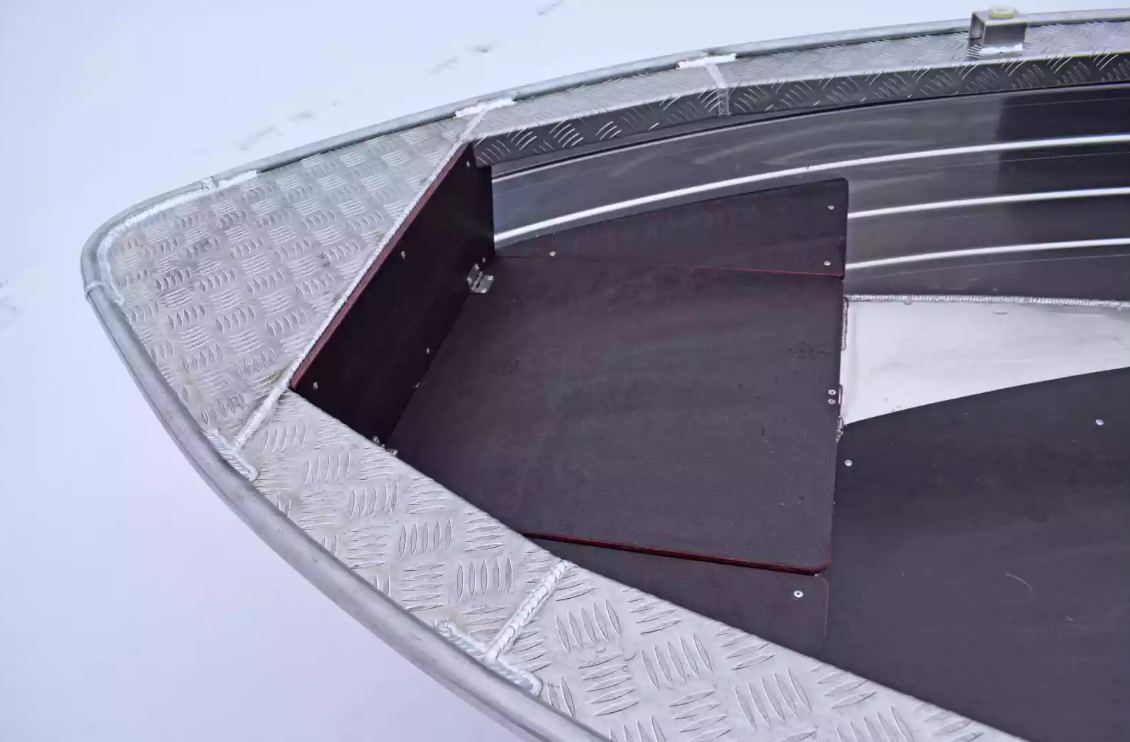 Алюминиевая лодка Wyatboat-390 C в Сургуте