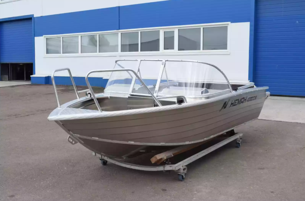 Алюминиевая лодка  Неман-400 DCM NEW в Сургуте
