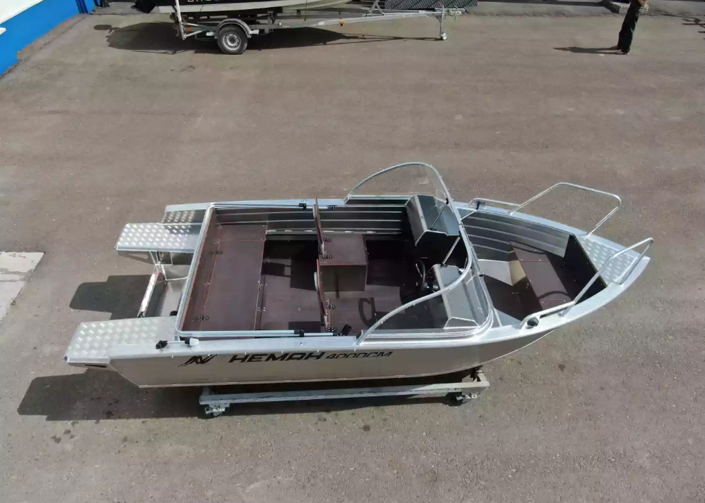Алюминиевая лодка  Неман-400 DCM NEW в Сургуте
