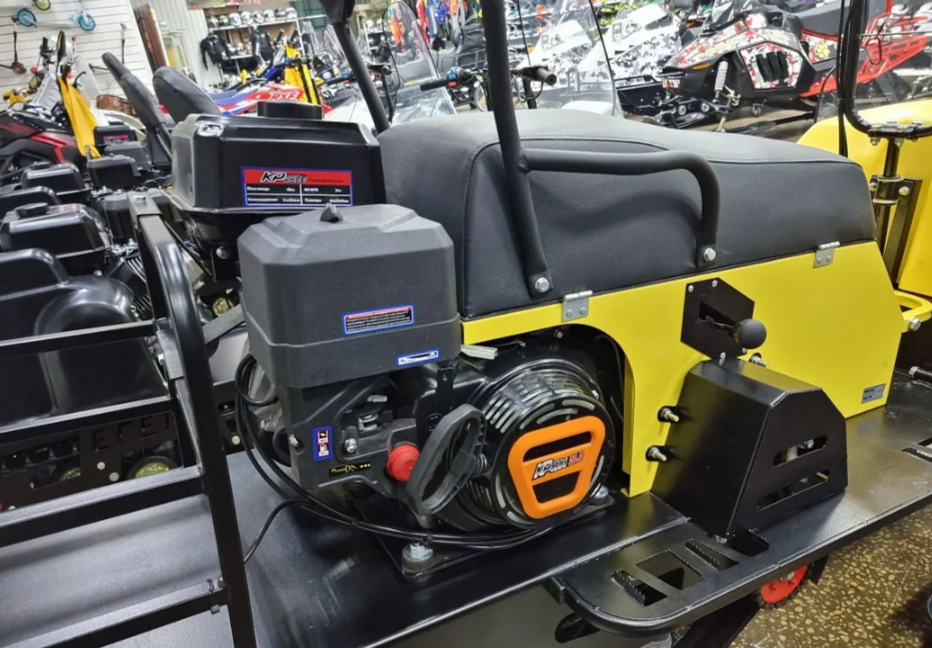 Миниснегоход Бурлак-М Егерь SPORT 20 л.с. с эл.зап. в Сургуте