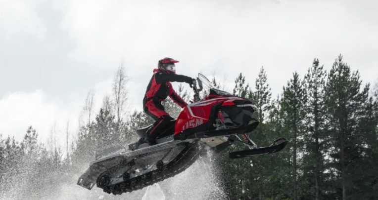 Снегоход OSM SM1000 в Сургуте