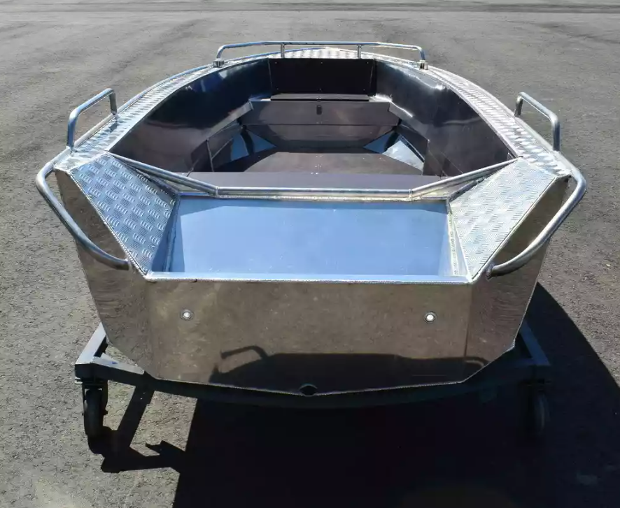 Алюминиевая лодка  Wyatboat-430М в Сургуте