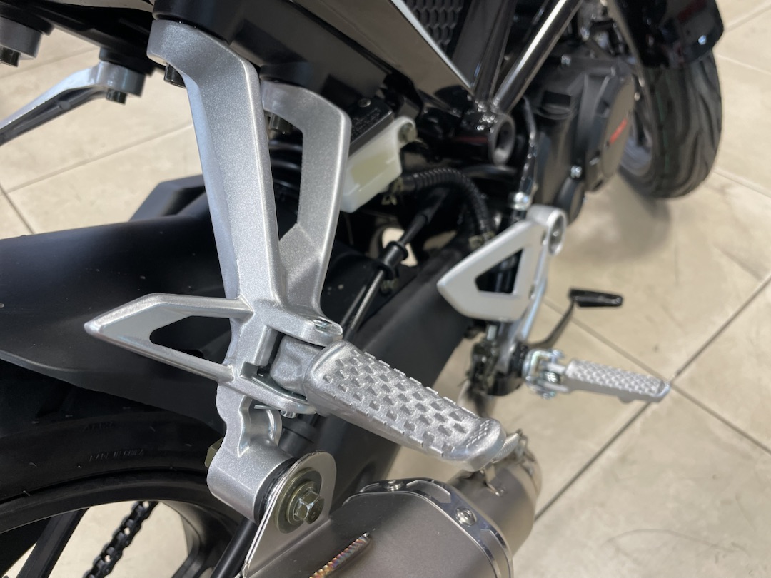 Мопед PROMAX CB150R (49) в Сургуте