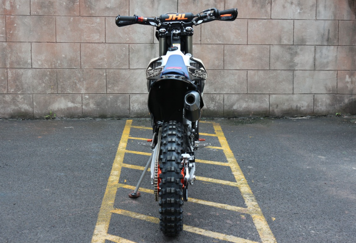 Мотоцикл JHLMOTO JHL Z8i (EFI) NC300S (182-MN) в Сургуте