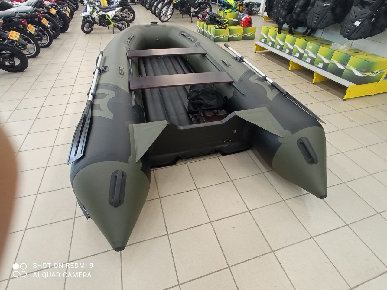 Лодка MISHIMO RIVER JET 390 под водомет в Сургуте