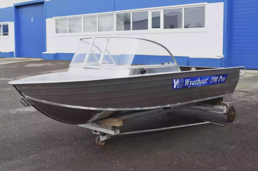 Алюминиевая лодка Wyatboat-390 Pro в Сургуте