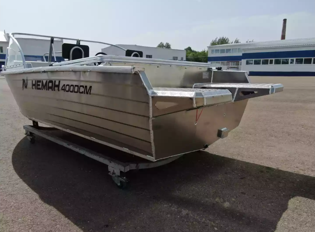 Алюминиевая лодка  Неман-400 DCM NEW в Сургуте