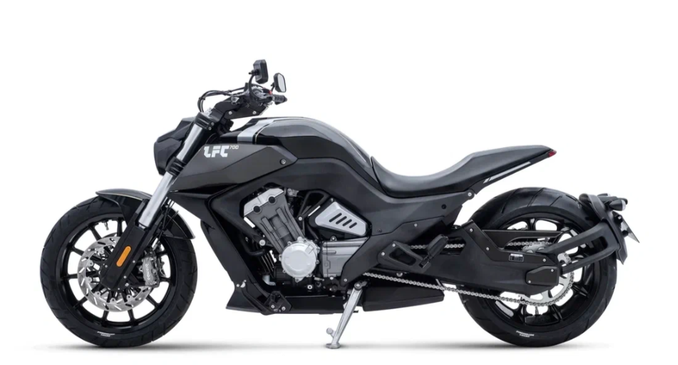 Мотоцикл Benda LFC 700 в Сургуте