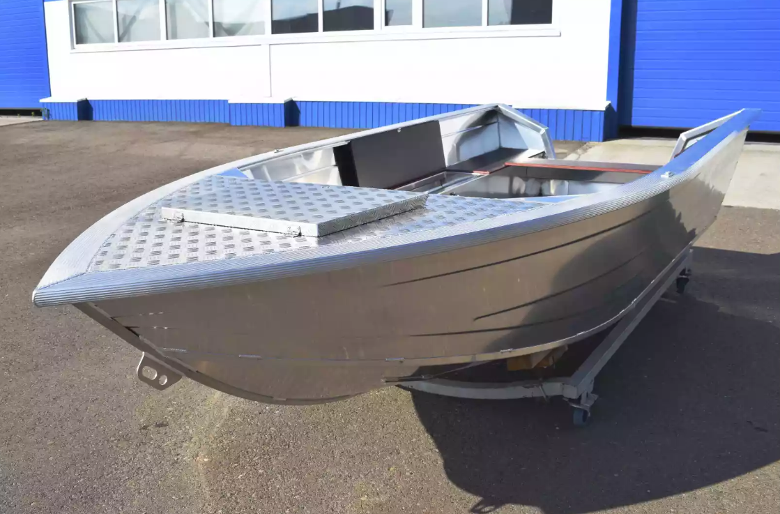 Алюминиевая лодка Неман-400 Р PRO в Сургуте