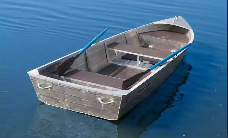 Алюминиевая лодка Вятка-Профи 37 в Сургуте